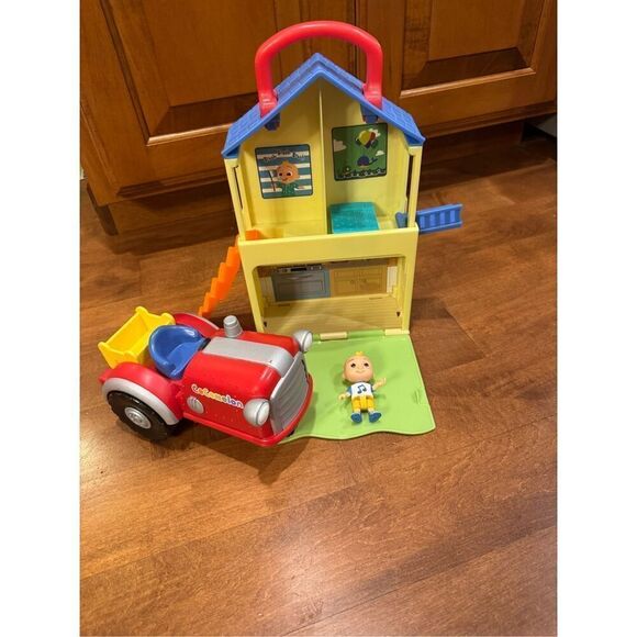 Cocomelon playset bundle - Picture 1 of 4